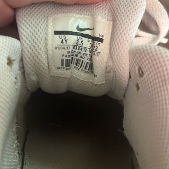 Nike Air Max - Picture 3 of 3